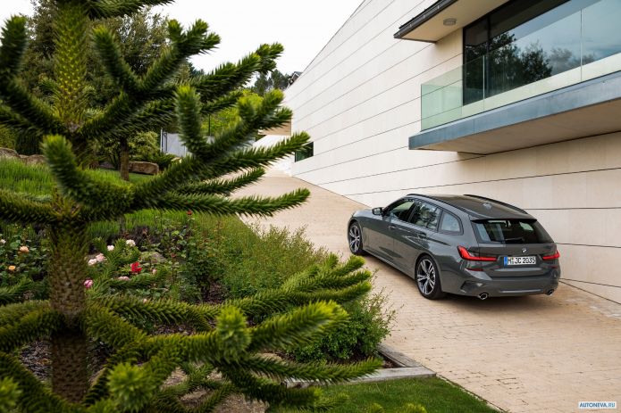 2020 BMW 3-series Touring 330i M-Sport - фотография 18 из 40 2020 BMW 3-series Touring 330i M-Sport - фотография 18 из 40