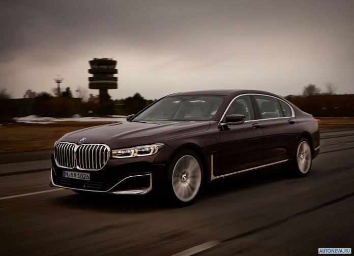 2020 BMW 745Le - фотография 5 из 20