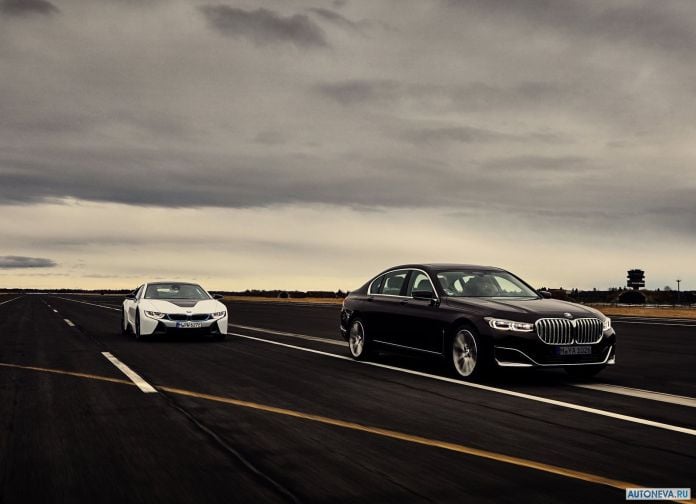 2020 BMW 745Le - фотография 16 из 20 2020 BMW 745Le - фотография 16 из 20