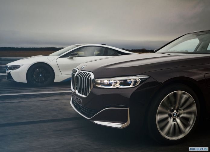 2020 BMW 745Le - фотография 19 из 20 2020 BMW 745Le - фотография 19 из 20