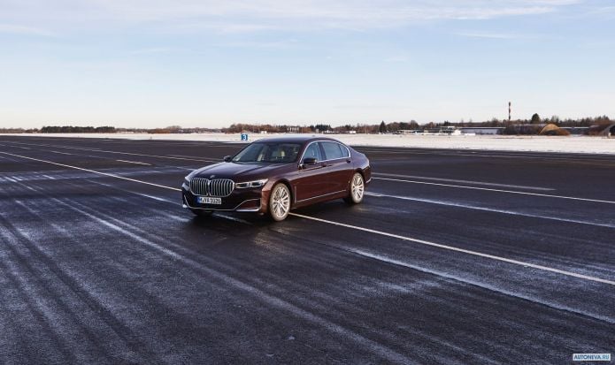 2020 BMW 7-series Le - фотография 7 из 14