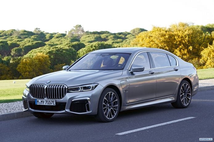 2020 BMW 7-series Le xDrive M Sport - фотография 4 из 40