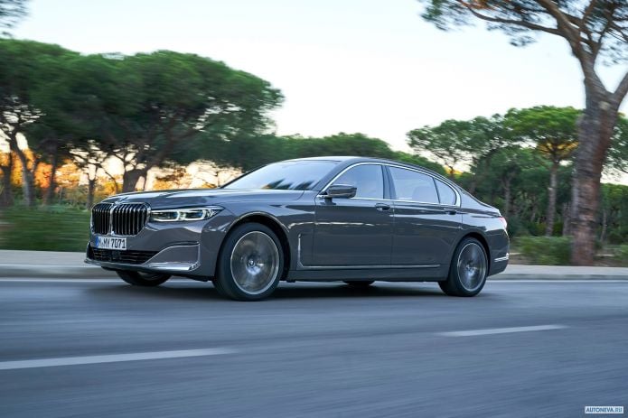 2020 BMW 7-series Li xDrive - фотография 12 из 40