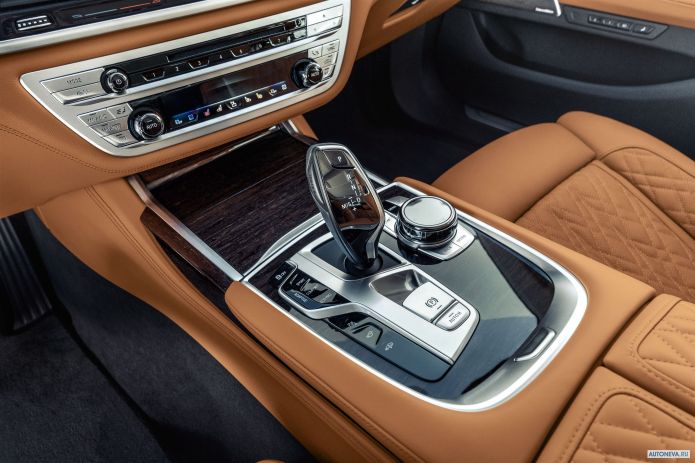 2020 BMW 7-series Li xDrive - фотография 27 из 40 2020 BMW 7-series Li xDrive - фотография 27 из 40