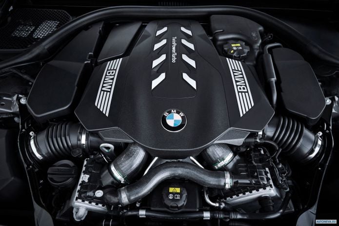 2020 BMW 7-series Li xDrive - фотография 32 из 40