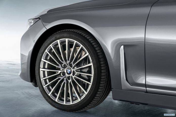 2020 BMW 7-series Li xDrive - фотография 37 из 40