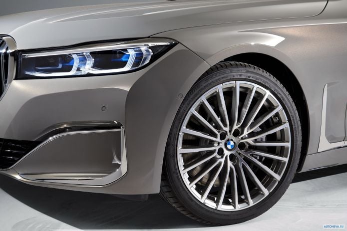 2020 BMW 7-series Li xDrive - фотография 40 из 40 2020 BMW 7-series Li xDrive - фотография 40 из 40