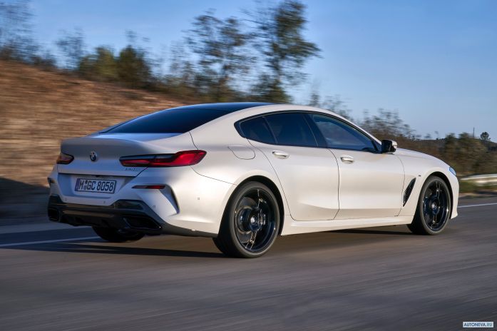 2020 BMW 840i GranCoupe M Sport - фотография 23 из 40