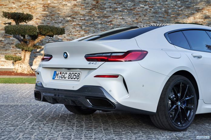 2020 BMW 840i GranCoupe M Sport - фотография 35 из 40