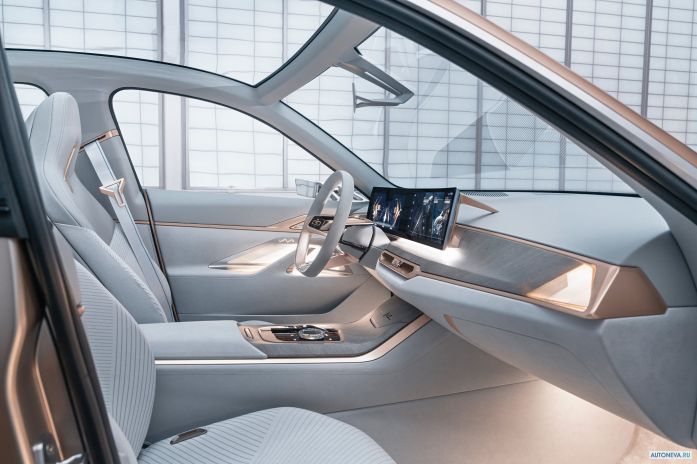 2020 BMW i4 Concept - фотография 19 из 40 2020 BMW i4 Concept - фотография 19 из 40