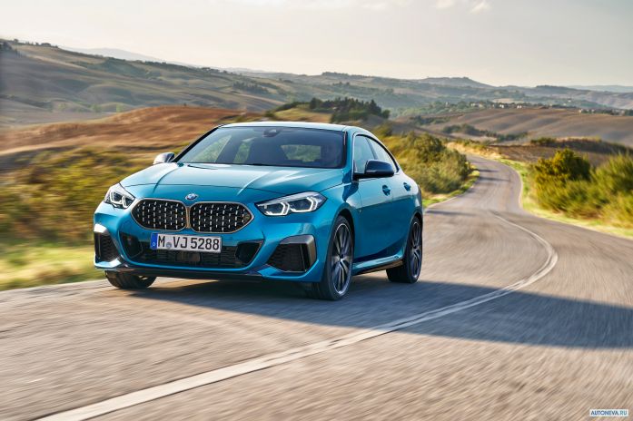 2020 BMW M235i xDrive Gran Coupe - фотография 2 из 40