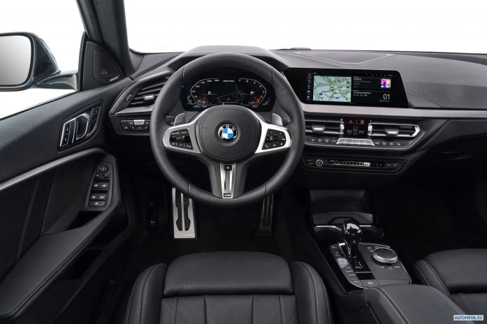 2020 BMW M235i xDrive Gran Coupe - фотография 27 из 40