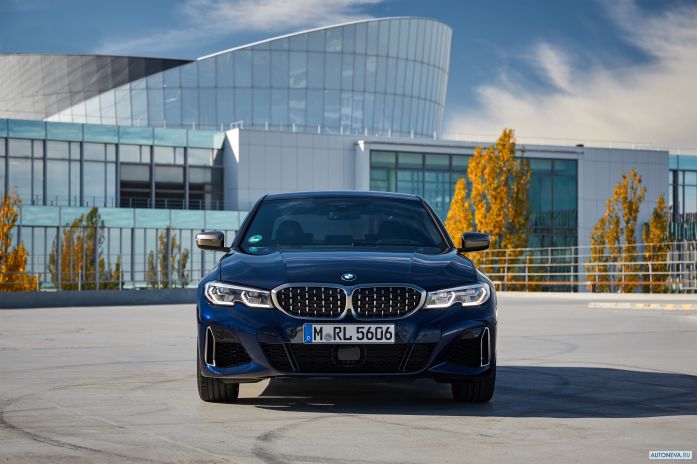 2020 BMW M340i xDrive Sedan - фотография 4 из 40 2020 BMW M340i xDrive Sedan - фотография 4 из 40