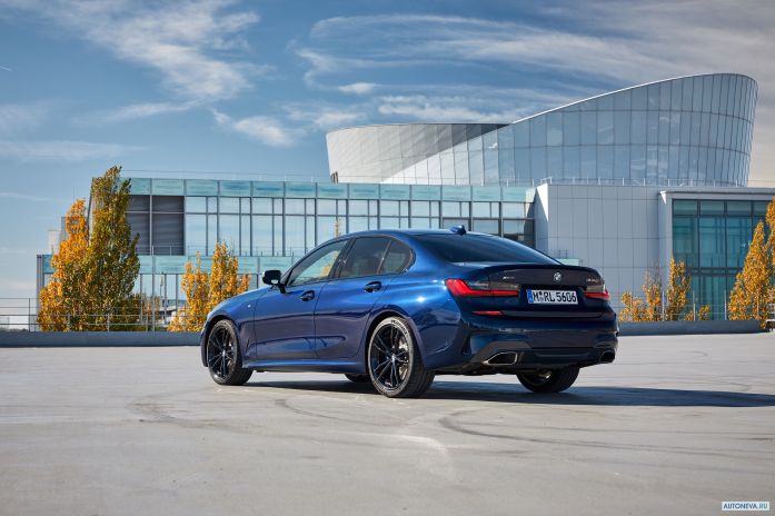 2020 BMW M340i xDrive Sedan - фотография 19 из 40 2020 BMW M340i xDrive Sedan - фотография 19 из 40