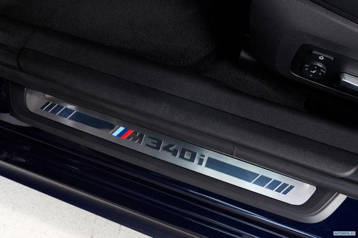 2020 BMW M340i xDrive Sedan - фотография 30 из 40