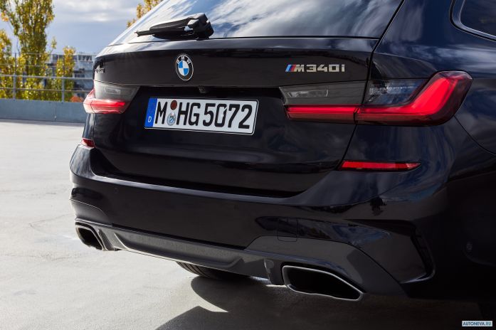 2020 BMW M340i xDrive Touring - фотография 40 из 40