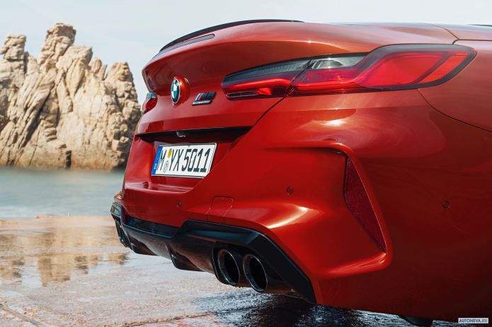 2020 BMW M8 Competition Convertible - фотография 77 из 80 2020 BMW M8 Competition Convertible - фотография 77 из 80