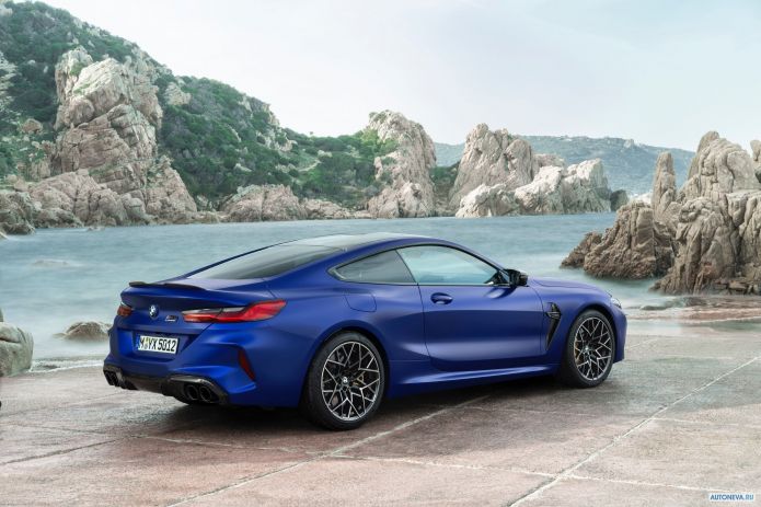 2020 BMW M8 Competition Coupe - фотография 13 из 37 2020 BMW M8 Competition Coupe - фотография 13 из 37