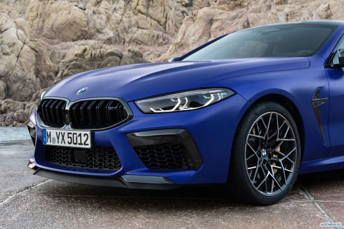 2020 BMW M8 Competition Coupe - фотография 35 из 37 2020 BMW M8 Competition Coupe - фотография 35 из 37
