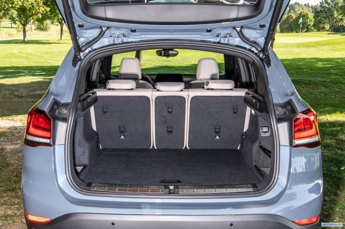 2020 BMW X1 xDrive25d X-Line - фотография 31 из 40 2020 BMW X1 xDrive25d X-Line - фотография 31 из 40