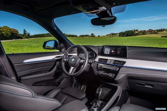 2020 BMW X1 xDrive25i M Sport - фотография 33 из 40 2020 BMW X1 xDrive25i M Sport - фотография 33 из 40