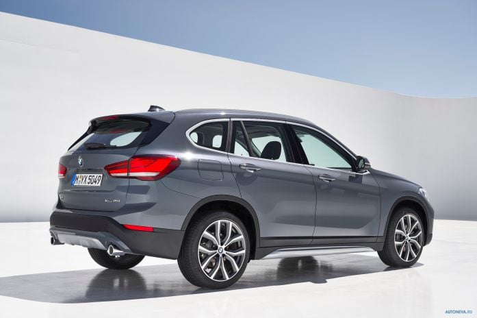 2020 BMW X1 xDrive25i X-Line - фотография 19 из 32