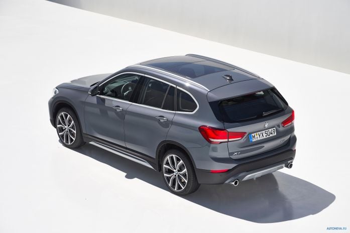 2020 BMW X1 xDrive25i X-Line - фотография 20 из 32 2020 BMW X1 xDrive25i X-Line - фотография 20 из 32