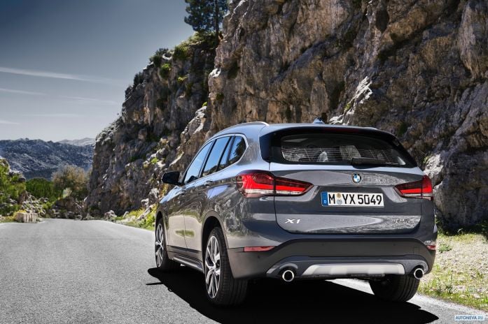 2020 BMW X1 xDrive25i X-Line - фотография 24 из 32 2020 BMW X1 xDrive25i X-Line - фотография 24 из 32
