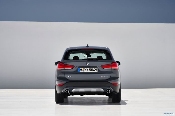 2020 BMW X1 xDrive25i X-Line - фотография 26 из 32