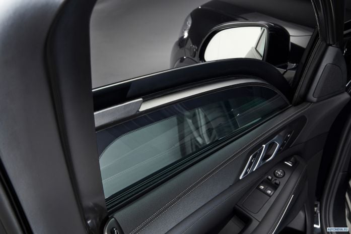 2020 BMW X5 Protection VR6 - фотография 12 из 15