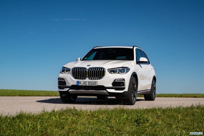 2020 BMW X5 xDrive45e iPerformane - фотография 2 из 40