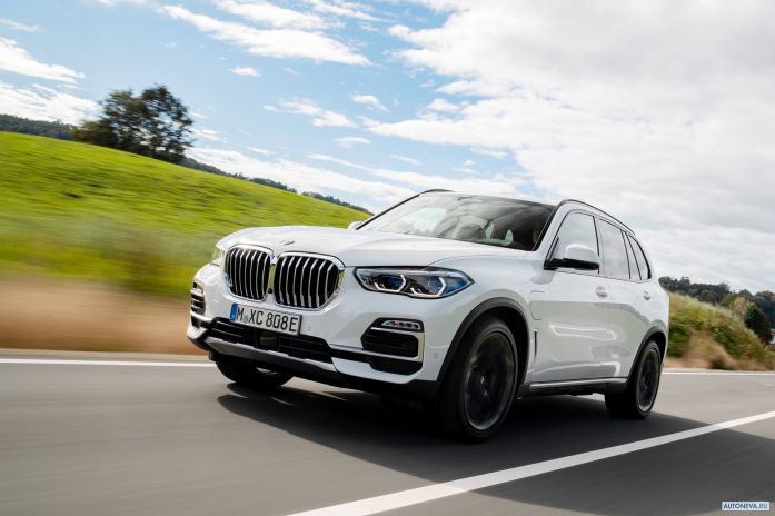 2020 BMW X5 xDrive45e iPerformane - фотография 14 из 40