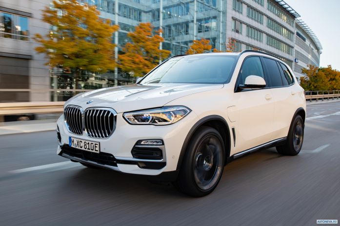 2020 BMW X5 xDrive45e iPerformane - фотография 15 из 40