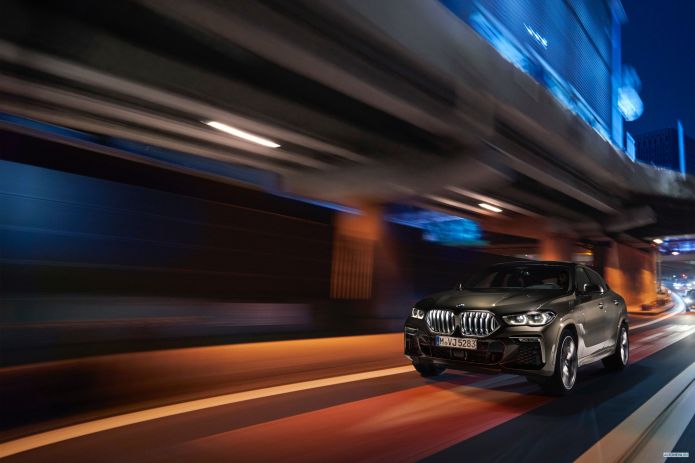 2020 BMW X6 M50i - фотография 2 из 38 2020 BMW X6 M50i - фотография 2 из 38