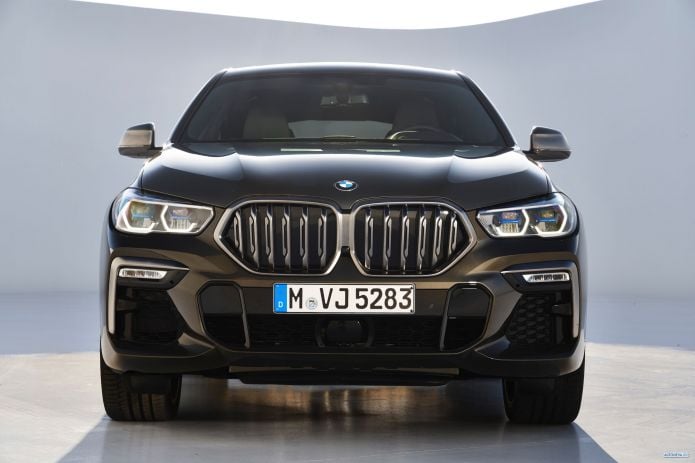 2020 BMW X6 M50i - фотография 3 из 38 2020 BMW X6 M50i - фотография 3 из 38