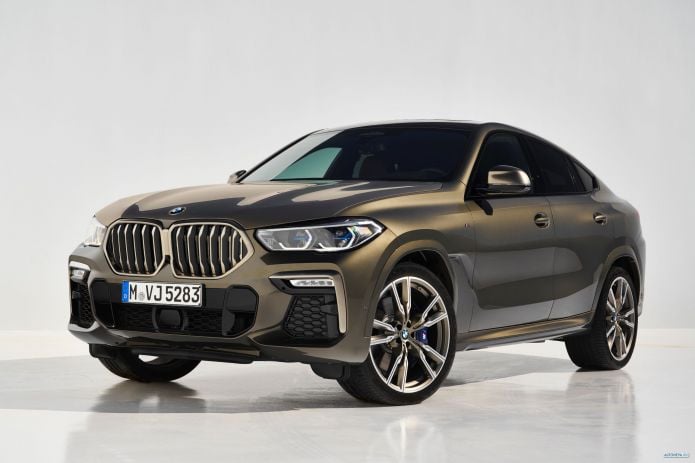 2020 BMW X6 M50i - фотография 7 из 38