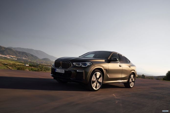 2020 BMW X6 M50i - фотография 9 из 38 2020 BMW X6 M50i - фотография 9 из 38