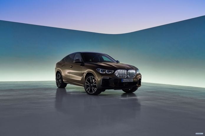2020 BMW X6 M50i - фотография 14 из 38 2020 BMW X6 M50i - фотография 14 из 38