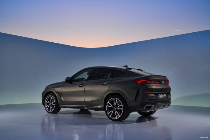 2020 BMW X6 M50i - фотография 17 из 38 2020 BMW X6 M50i - фотография 17 из 38