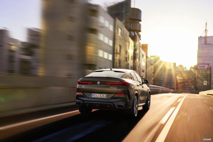 2020 BMW X6 M50i - фотография 27 из 38 2020 BMW X6 M50i - фотография 27 из 38