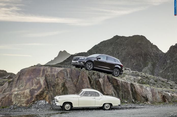 2015 Borgward BX7 Concept - фотография 20 из 28