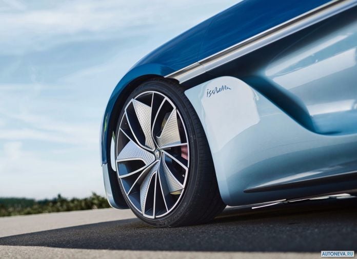 2017 Borgward Isabella Concept - фотография 23 из 23