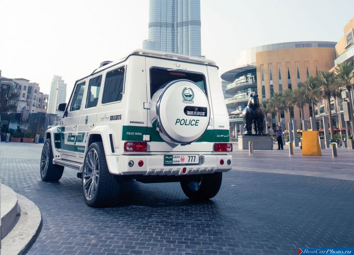 2013 Brabus B63S-700 Widestar Dubai Police - фотография 5 из 26