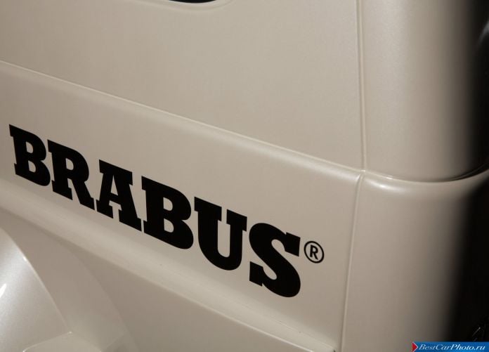 2013 Brabus B63S-700 Widestar Dubai Police - фотография 19 из 26