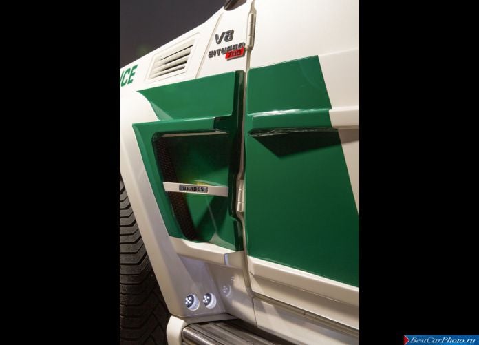2013 Brabus B63S-700 Widestar Dubai Police - фотография 26 из 26
