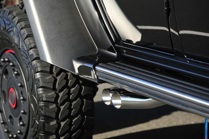 2013 Brabus B63S-700 6x6 - фотография 10 из 24