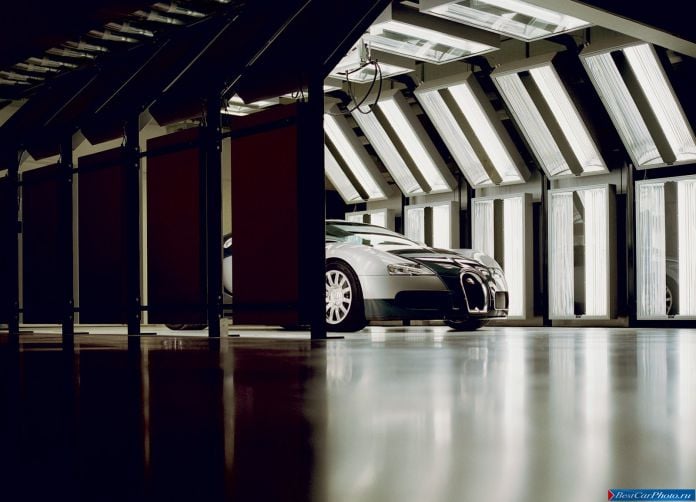 2005 Bugatti Veyron - фотография 25 из 42