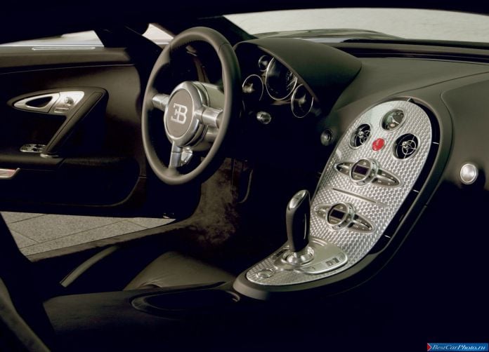2005 Bugatti Veyron - фотография 27 из 42
