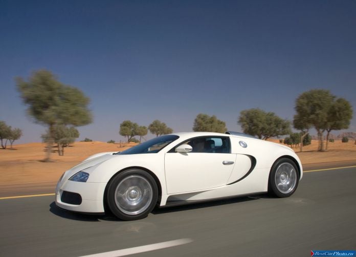 2009 Bugatti Veyron - фотография 34 из 89