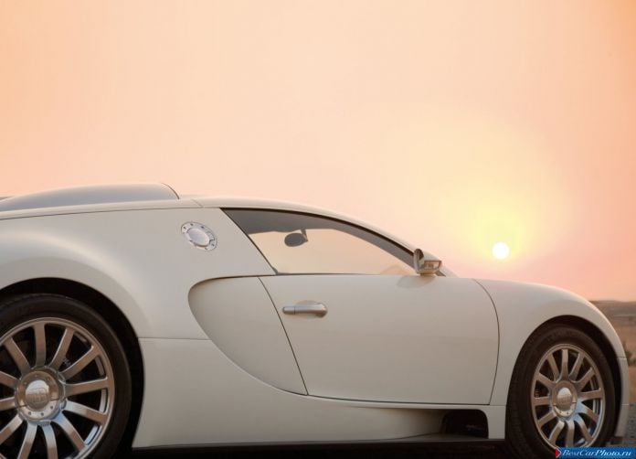 2009 Bugatti Veyron - фотография 67 из 89